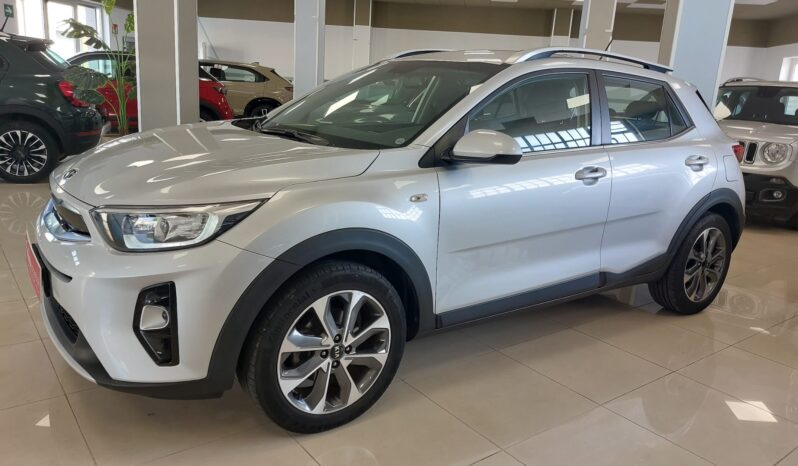 KIA STONIC 1.4 GPL STYLE 5p completo