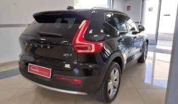 Nuova VOLVO XC40 Core, B3 Mild hybrid, Benzina completo